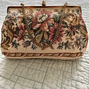 Vintage Verdi (Italy) Tapestry Floral Clutch purse w/gold tone chain